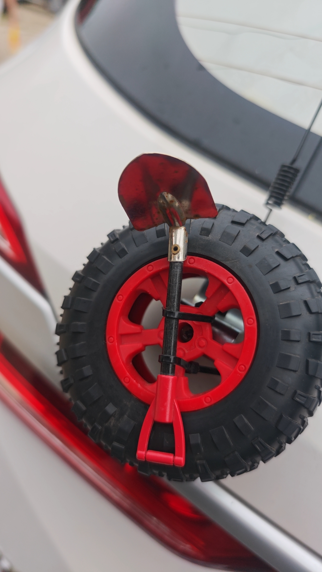 一个迷你轮胎模型